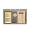 Zlewozmywak granitowy MARC 110 FM WORKSTATION – jednokomorowy, na równi z blatem, soft taupe/elementy złote + AKCESORIA, Quadron